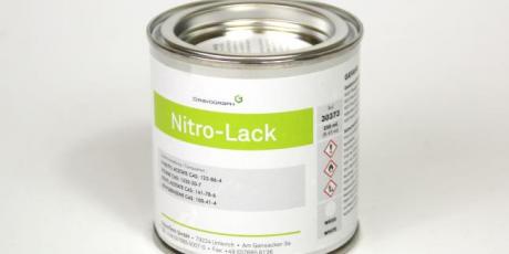 Nitrolaque-Color fill metal engraving