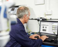 Lasertrace : piloting software for Gravotech traceability machines